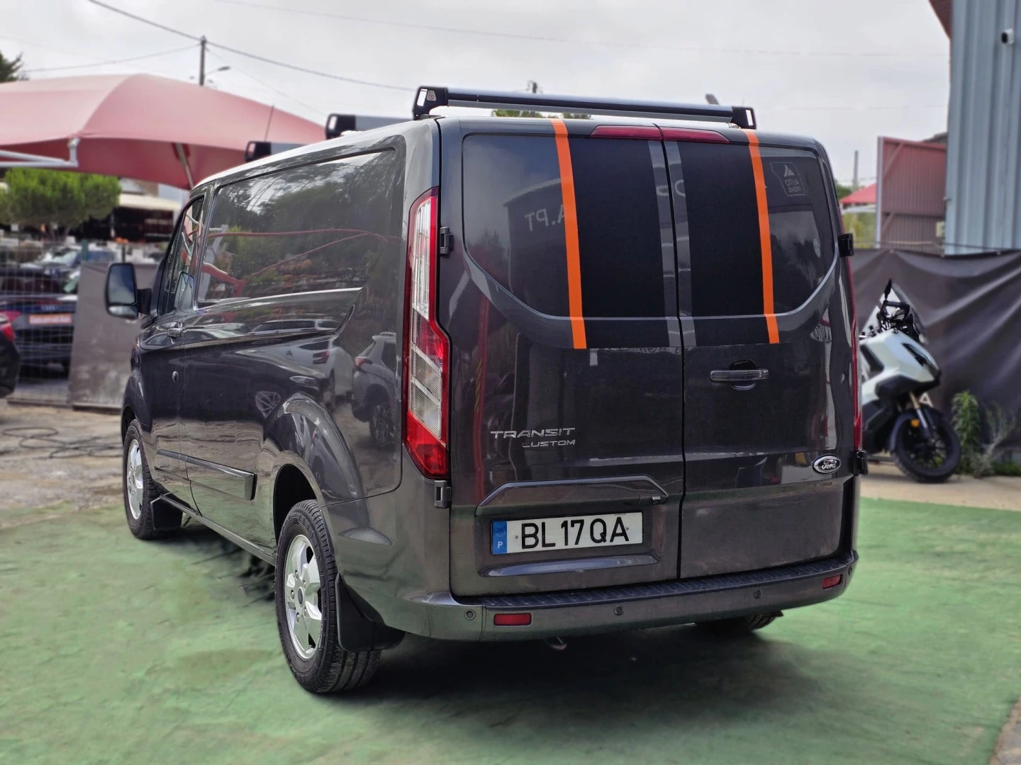 Ford Transit 340L1 2.0 TDCi H1-T.Baixo Trail