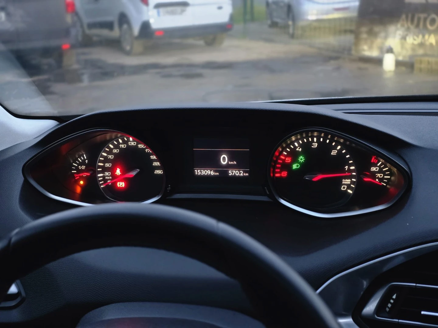 Peugeot 308 1.6 BlueHDi Allure J17