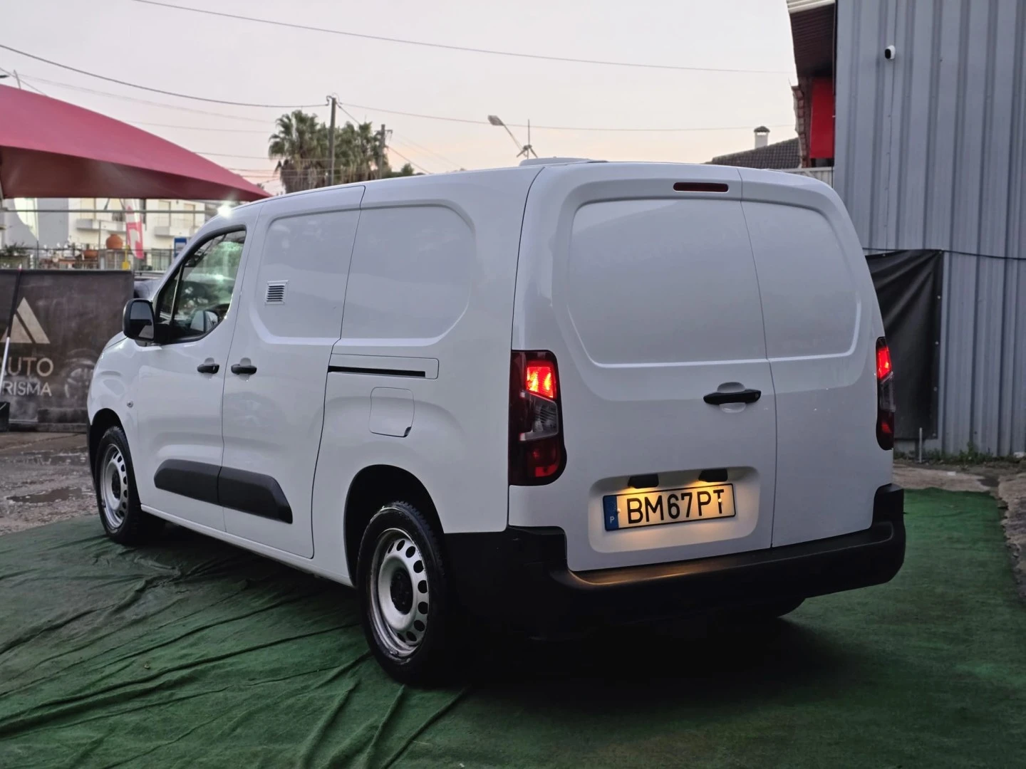 Peugeot Partner 1.6 BlueHDi L2 Pro