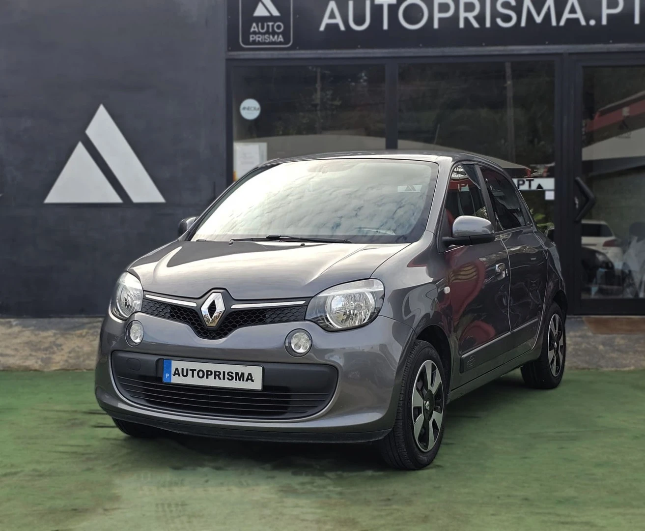 Renault Twingo 1.0 SCe Night&amp;Day