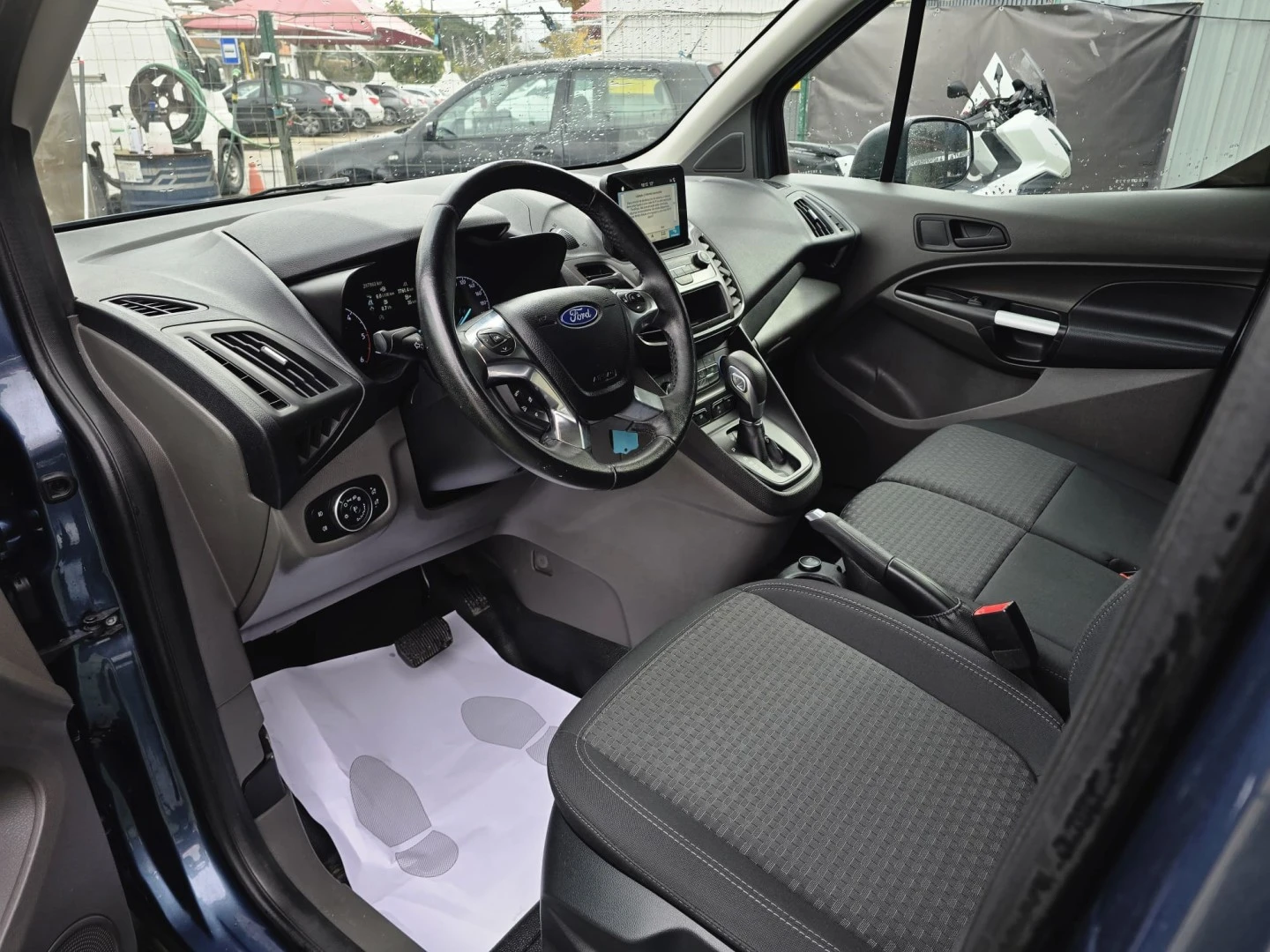 Ford Transit L2 Titanium Aut.