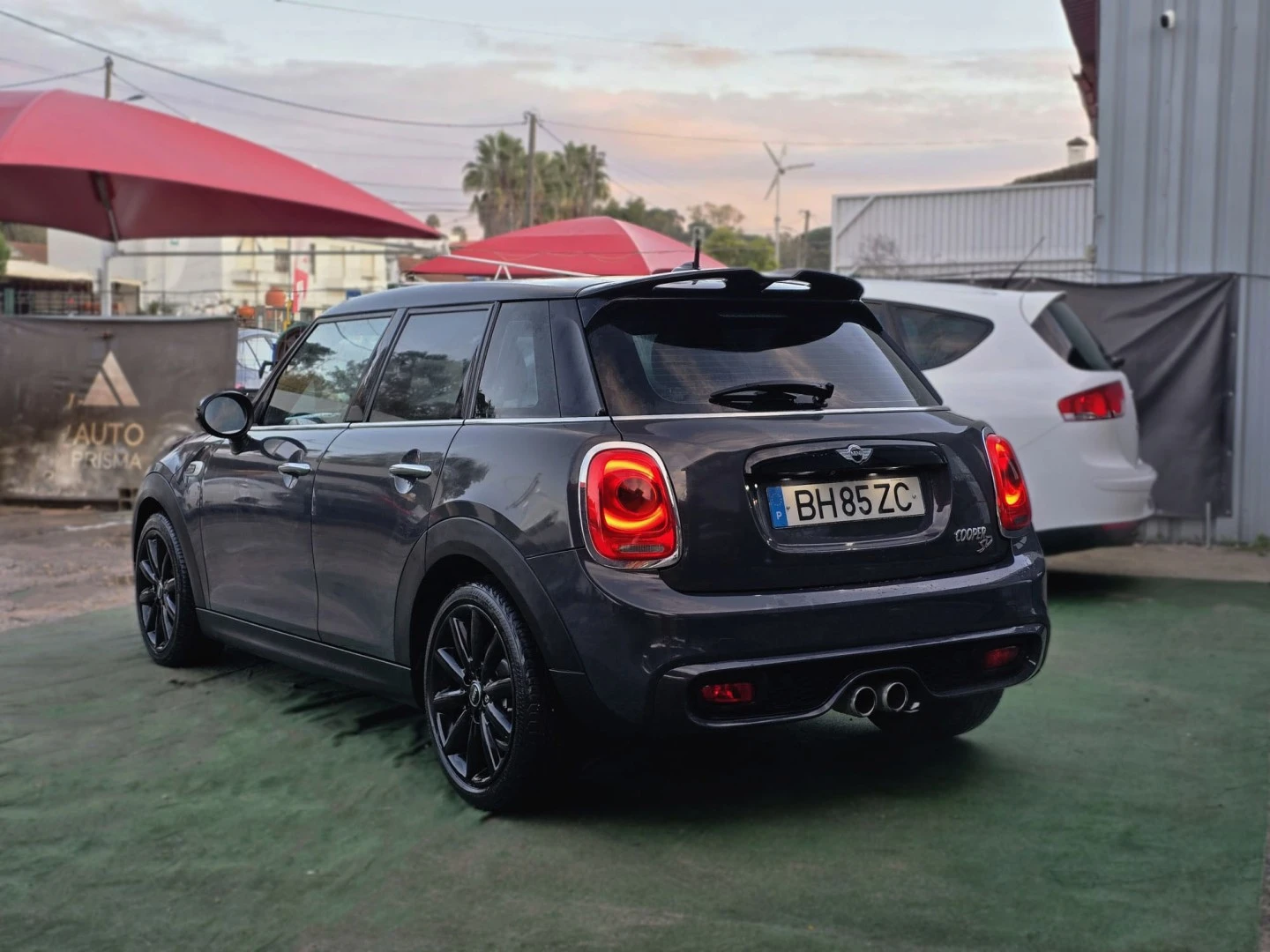 MINI 5 Portas Cooper SD Seven Chili