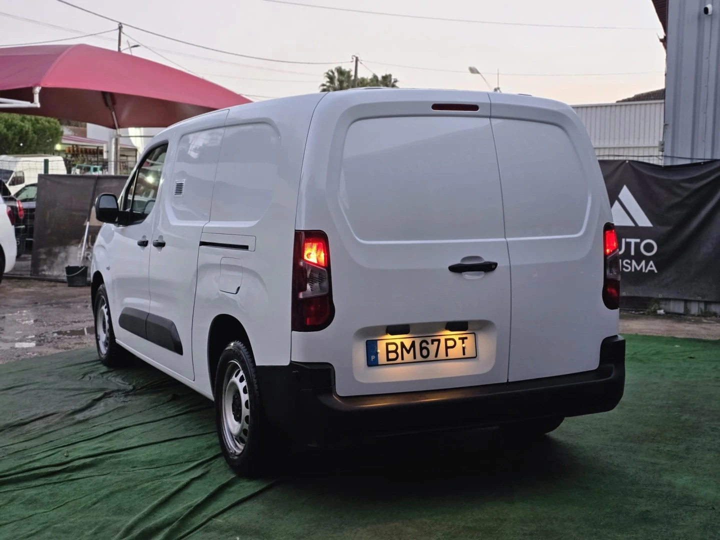 Peugeot Partner 1.6 BlueHDi L2 Pro