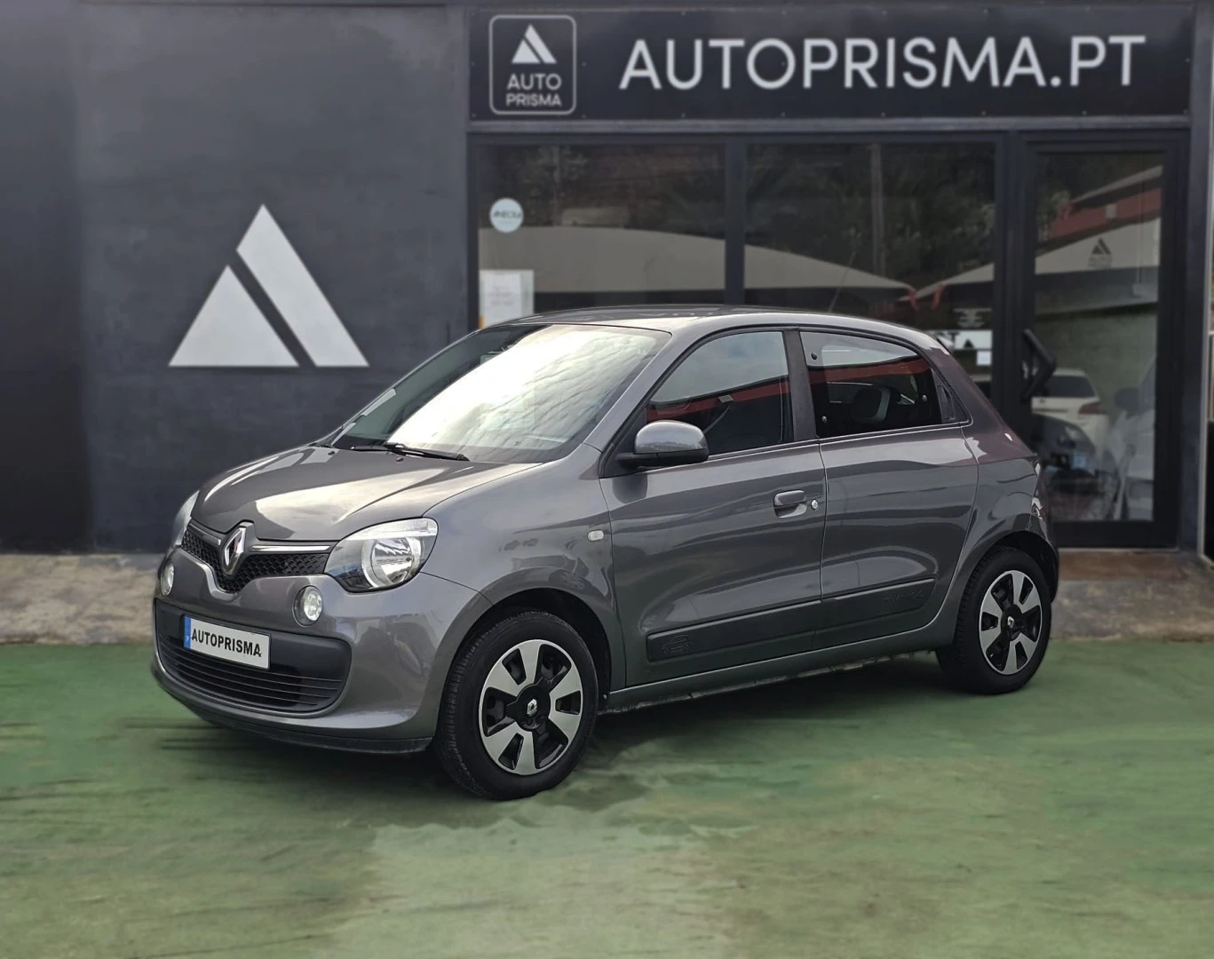 Renault Twingo 1.0 SCe Night&amp;Day