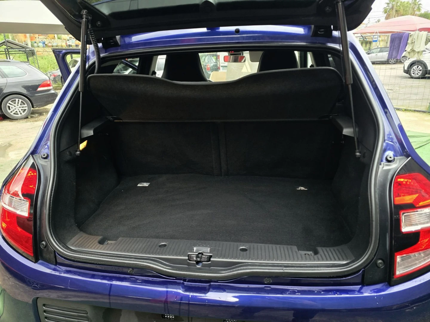 Renault Twingo 1.0 SCe Night&amp;Day