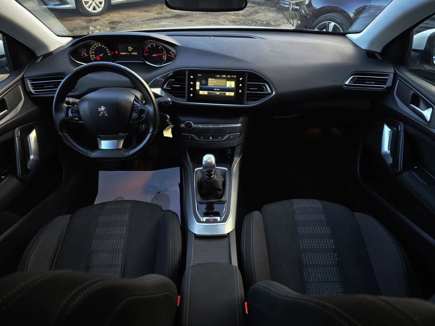 Peugeot 308 1.6 BlueHDi Allure J17