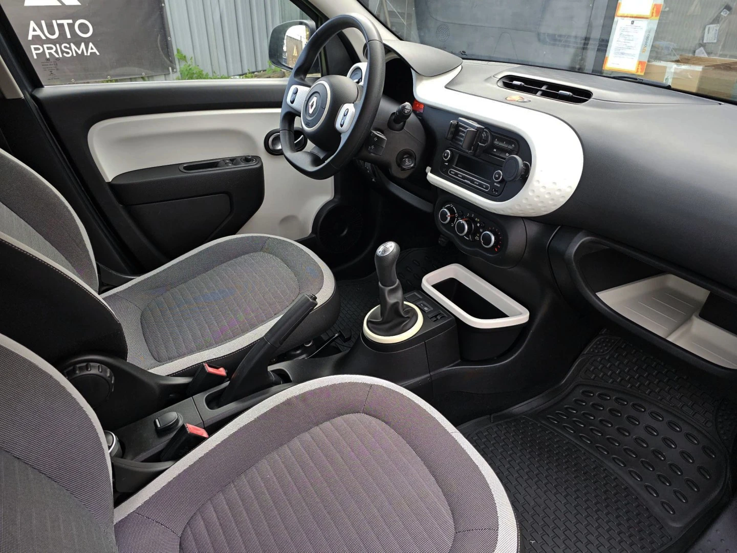 Renault Twingo 1.0 SCe Night&amp;Day