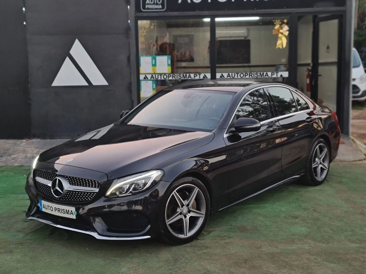 Mercedes-Benz C 220 (BlueTEC) d 7G-TRONIC AMG Line