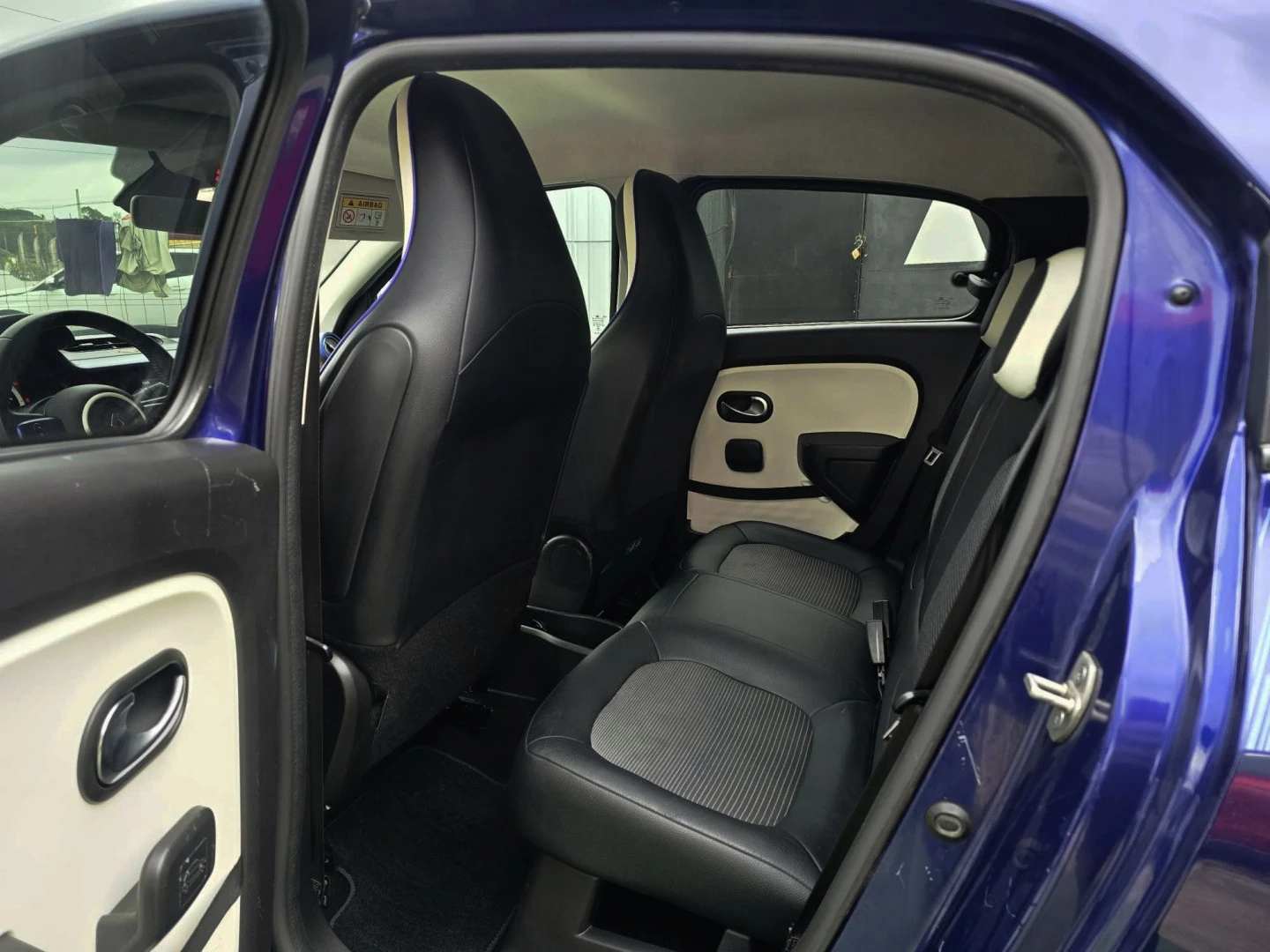 Renault Twingo 1.0 SCe Night&amp;Day