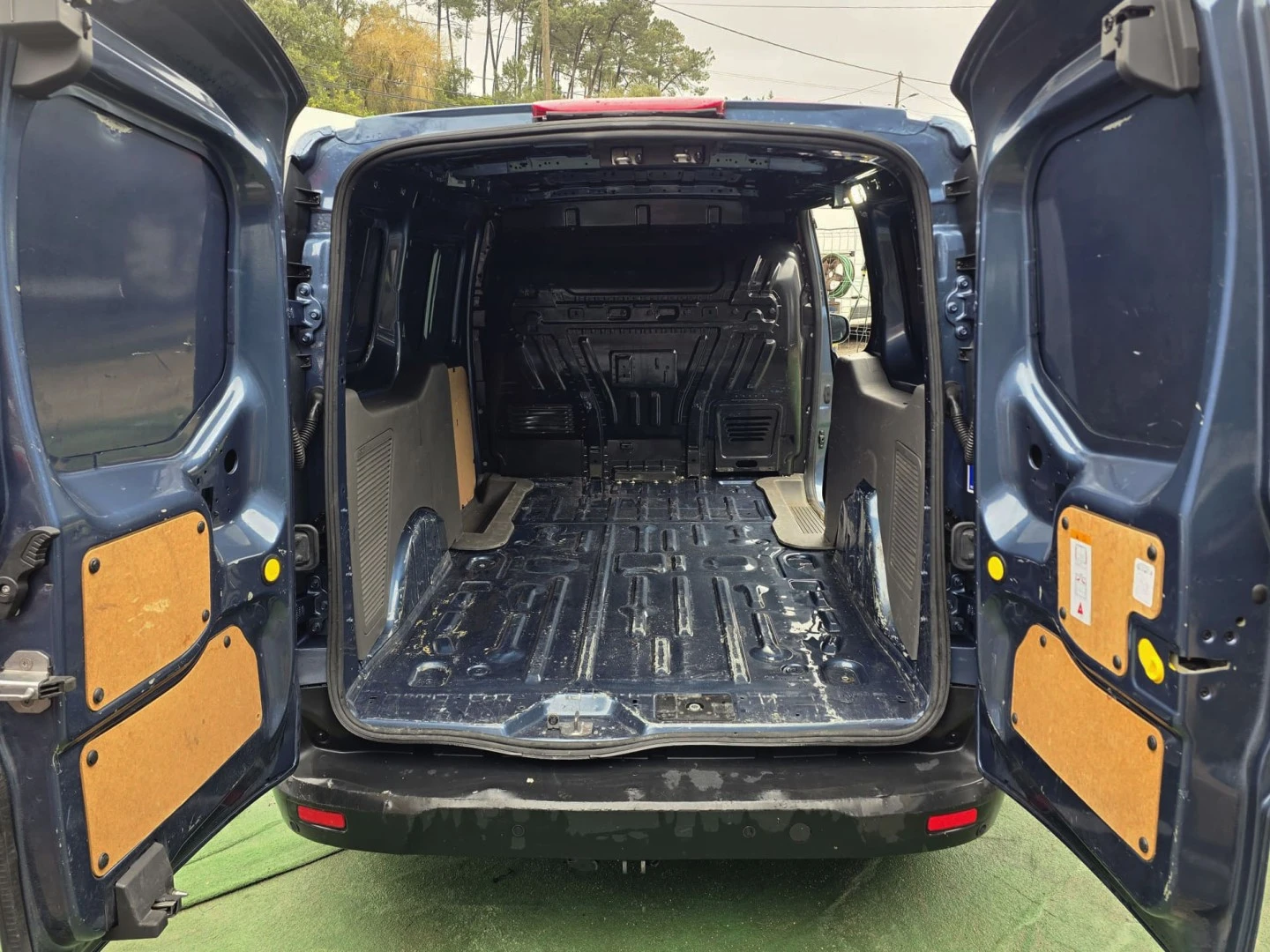 Ford Transit L2 Titanium Aut.