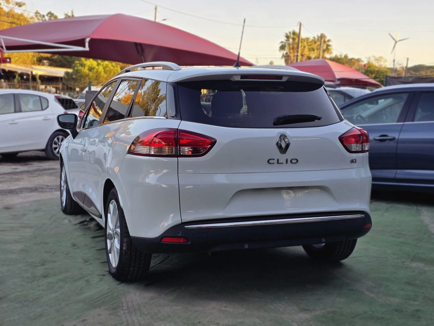 Renault Clio Sport Tourer 1.5 dCi Luxe EDC