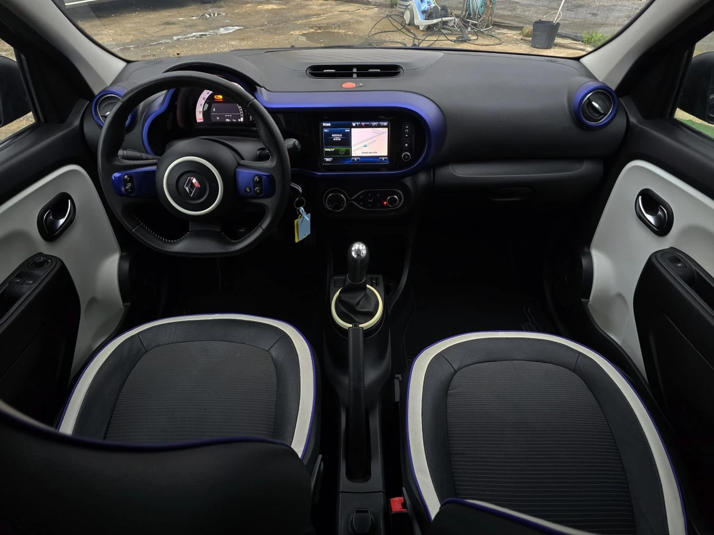 Renault Twingo 1.0 SCe Night&amp;Day