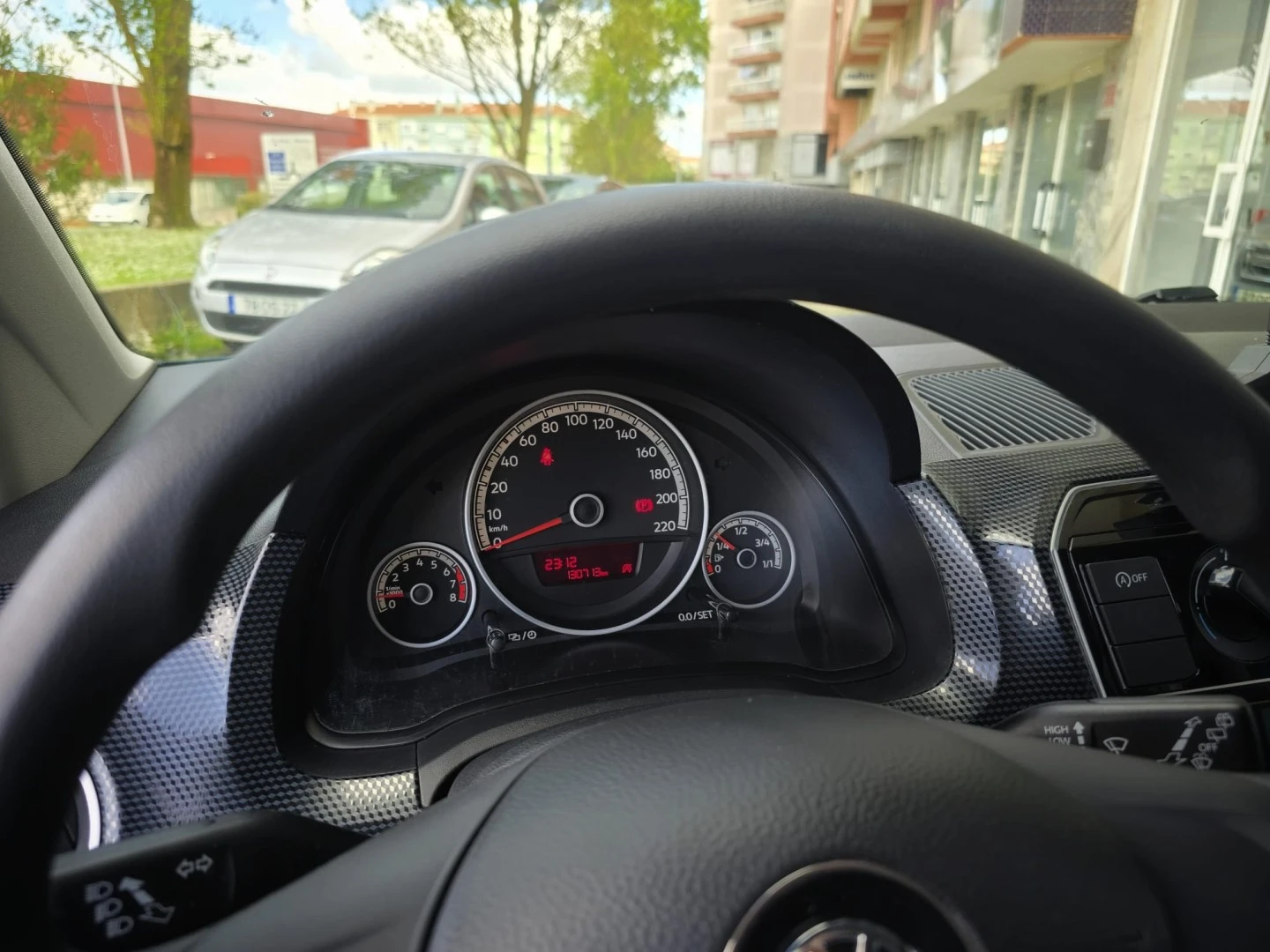 VW Up! 1.0 BMT Move
