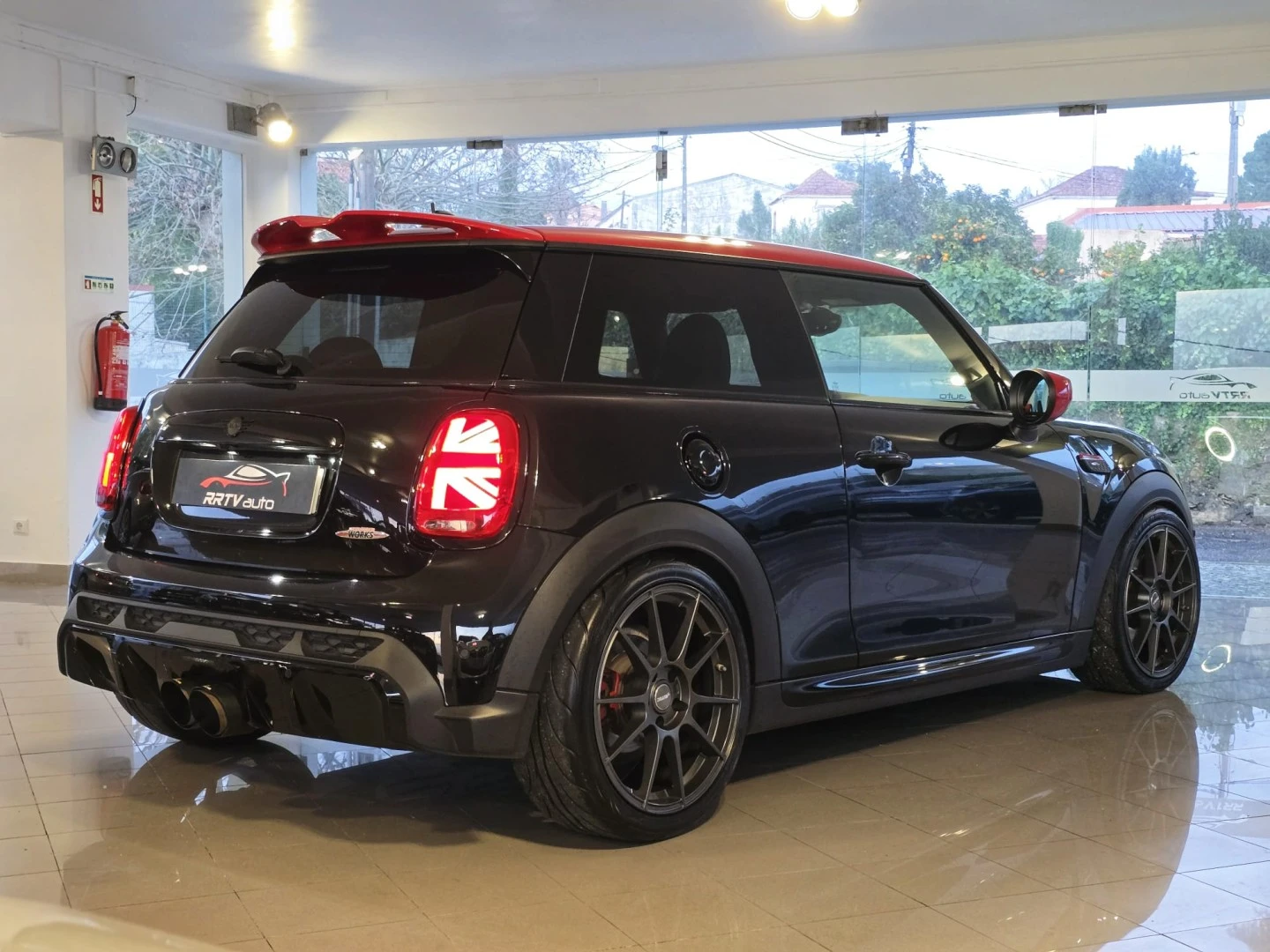 MINI 3 Portas John Cooper Works Plus Auto Desportiva