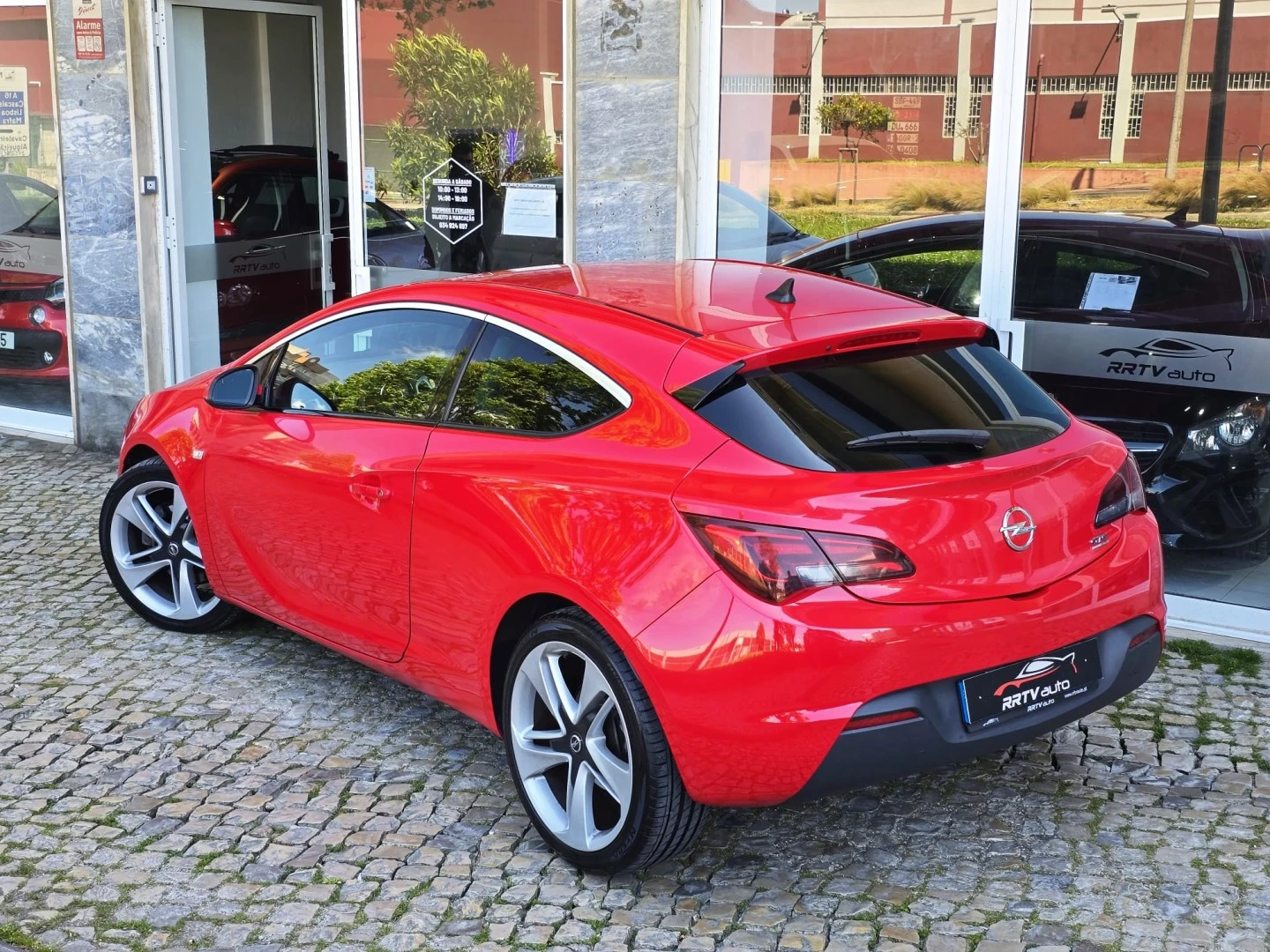 Opel Astra GTC 1.7 CDTi S/S J19