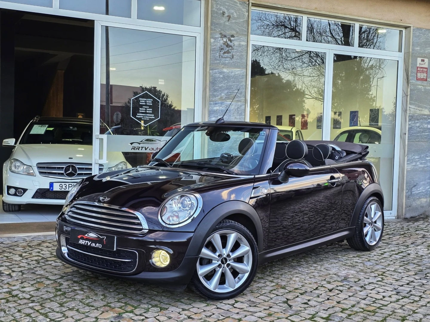 MINI Cabrio Cooper D