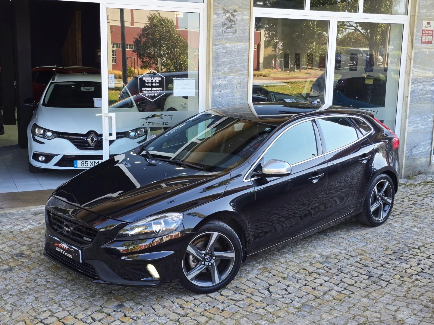 Volvo V40 D2 R Design