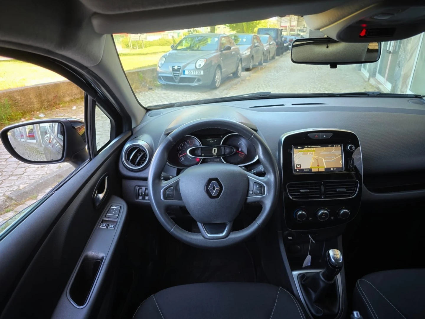 Renault Clio Sport Tourer 0.9 TCe Limited