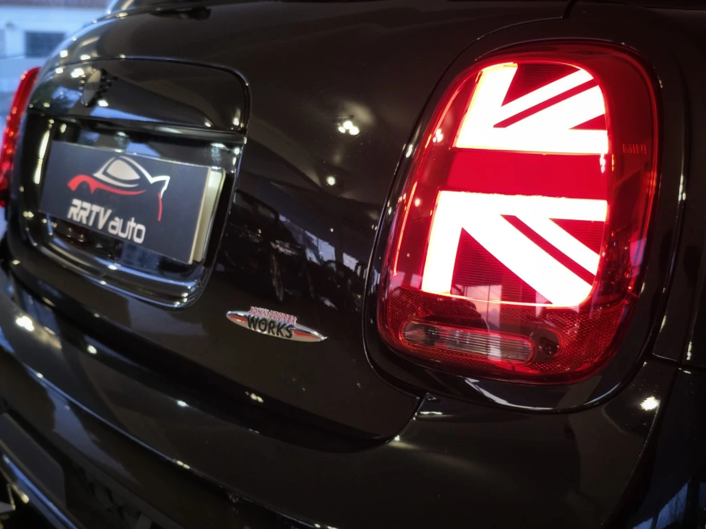 MINI 3 Portas John Cooper Works Plus Auto Desportiva