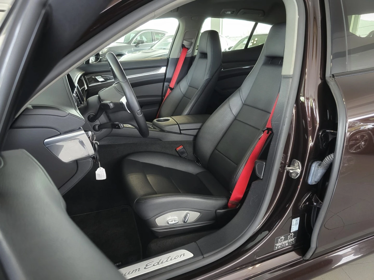 Porsche Panamera Diesel Platinum Edition