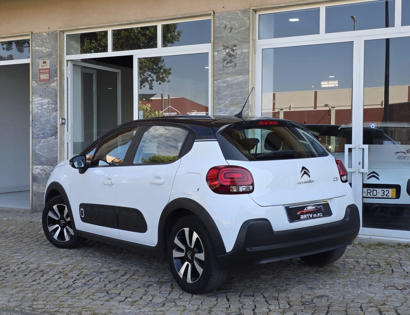 Citroën C3 1.2 PureTech Shine