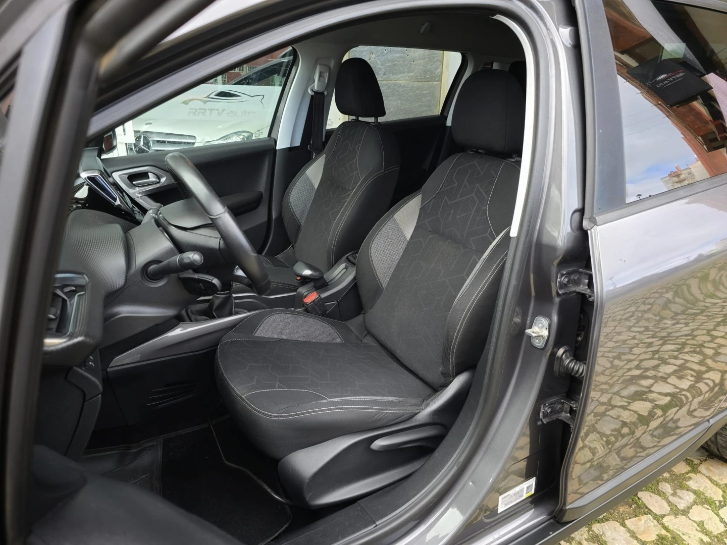 Peugeot 2008 1.2 PureTech Active