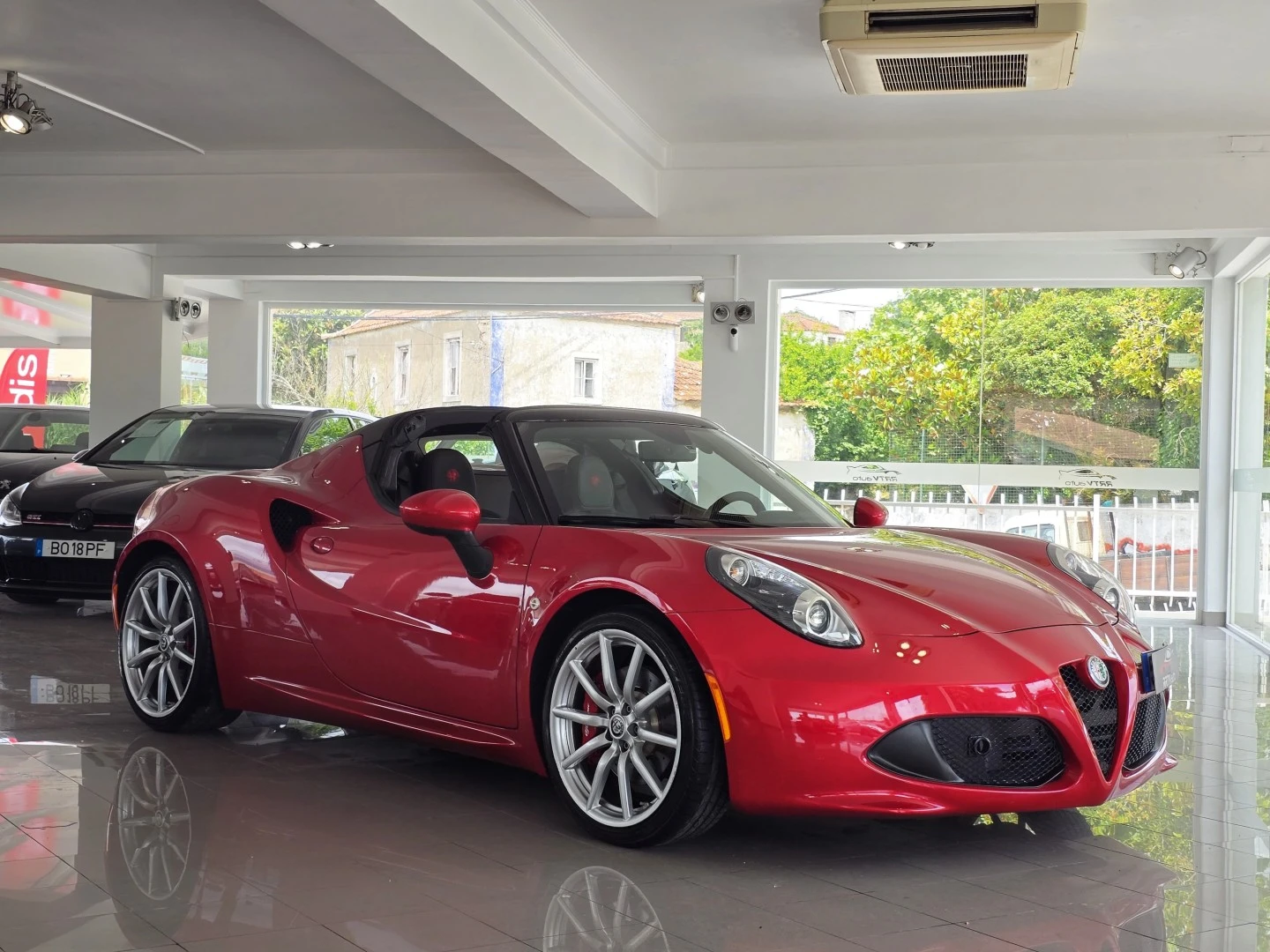 Alfa Romeo 4C Spider 1750 TBi