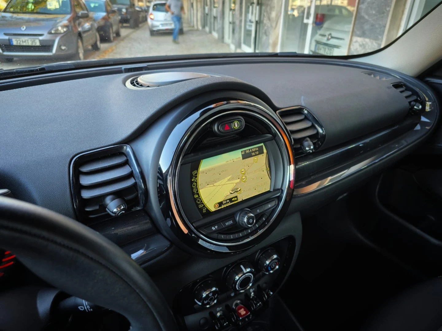 MINI Clubman One D