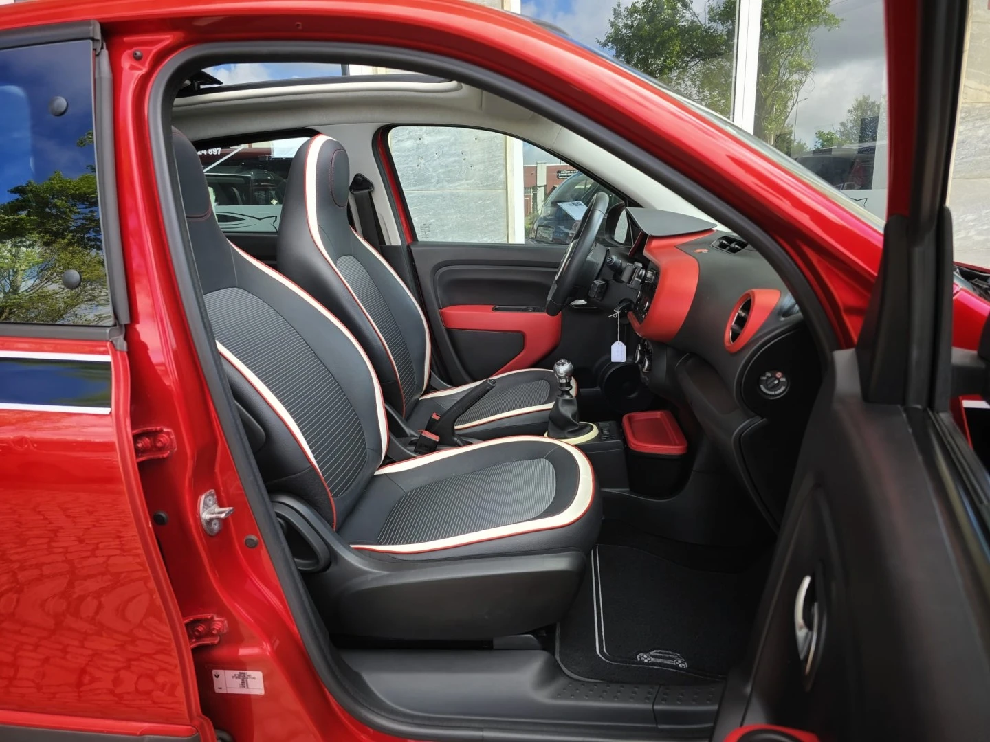 Renault Twingo 0.9 TCe Sport
