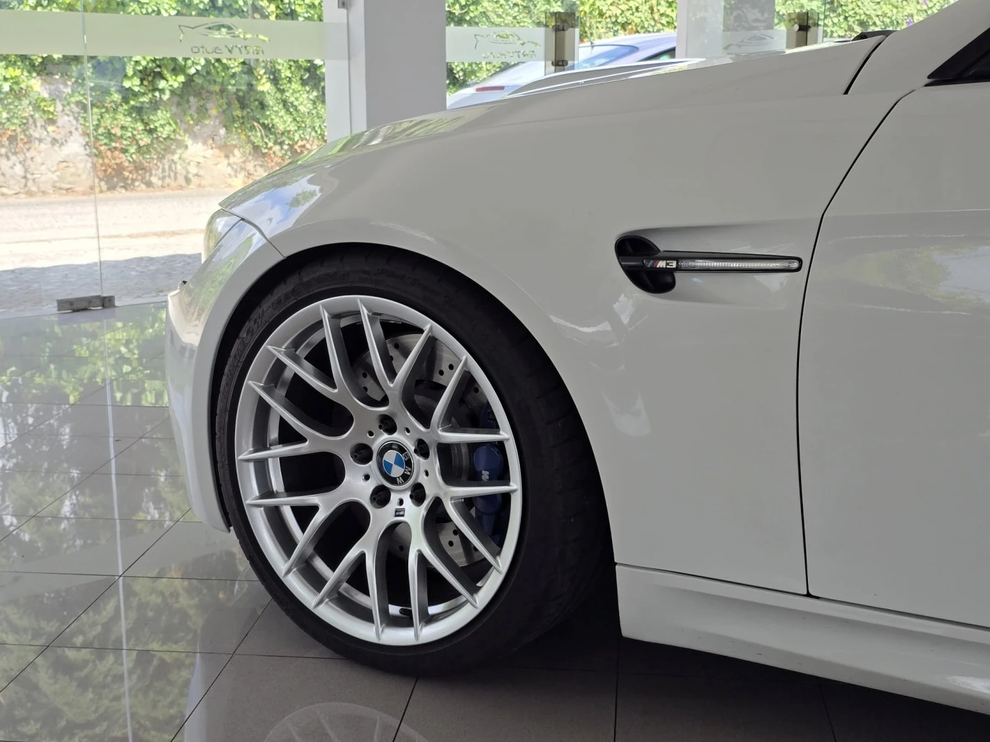 BMW M3 Coupe Drivelogic