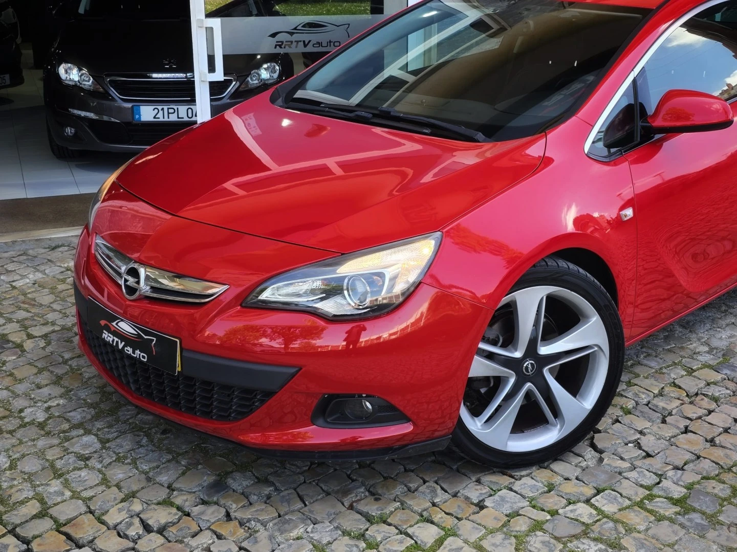 Opel Astra GTC 1.7 CDTi S/S J19