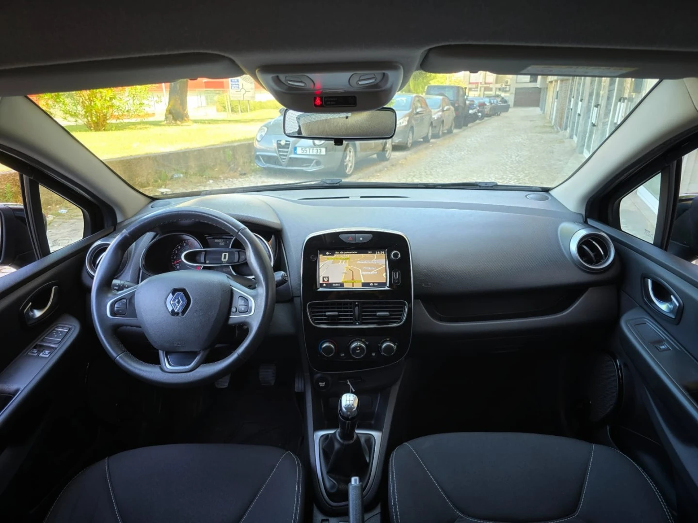Renault Clio Sport Tourer 0.9 TCe Limited