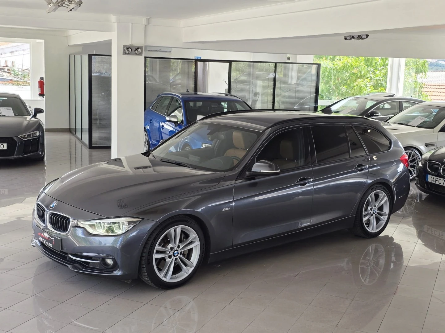 BMW 335 d Touring xDrive Line Sport
