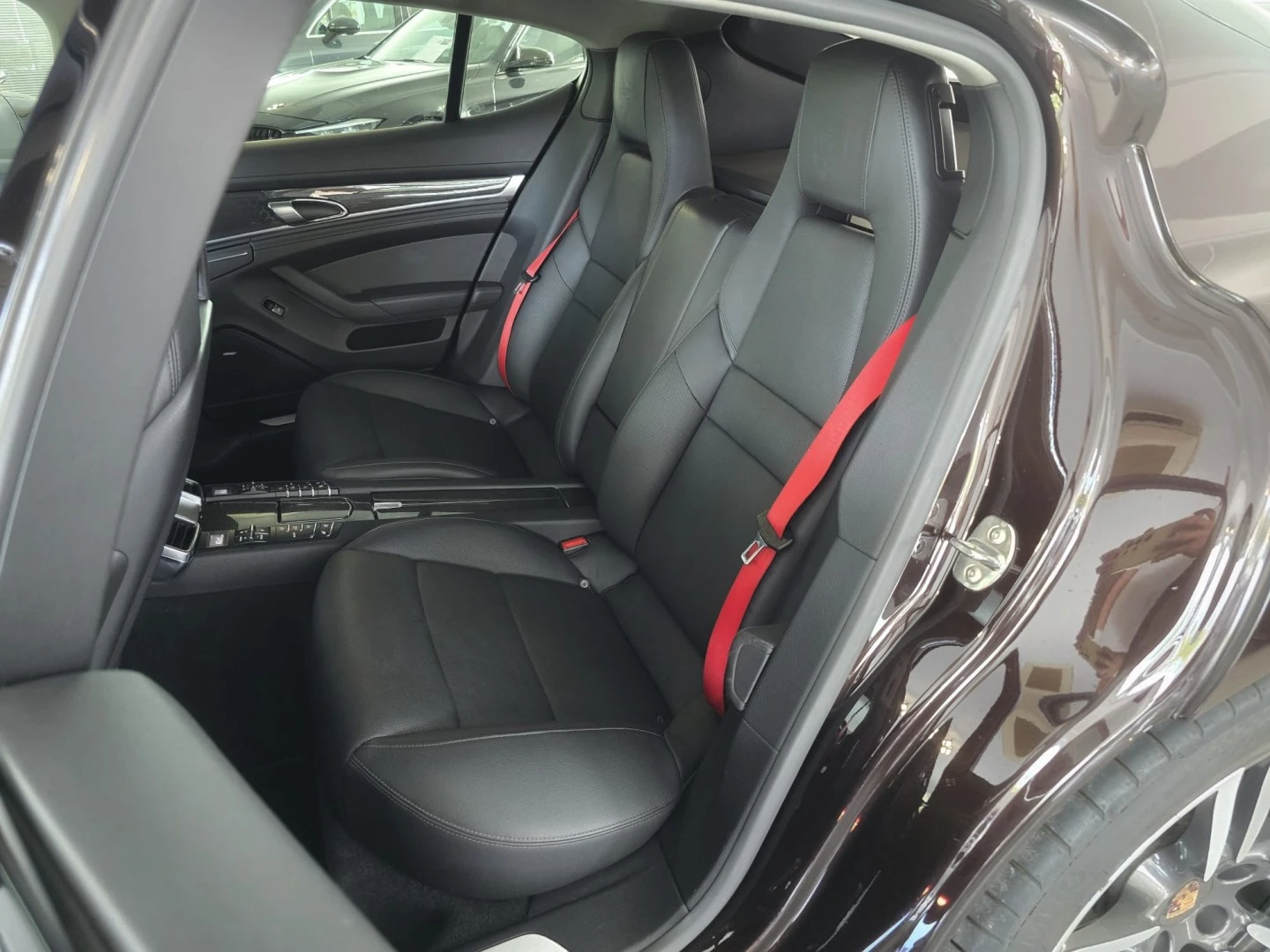 Porsche Panamera Diesel Platinum Edition