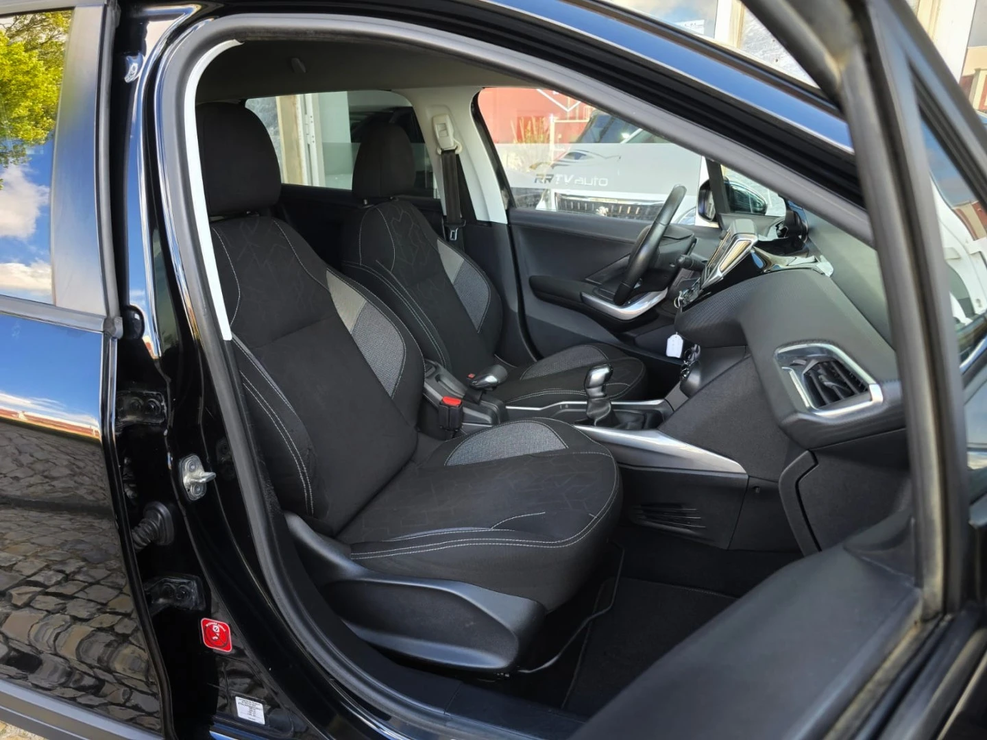 Peugeot 2008 1.6 BlueHDi Style