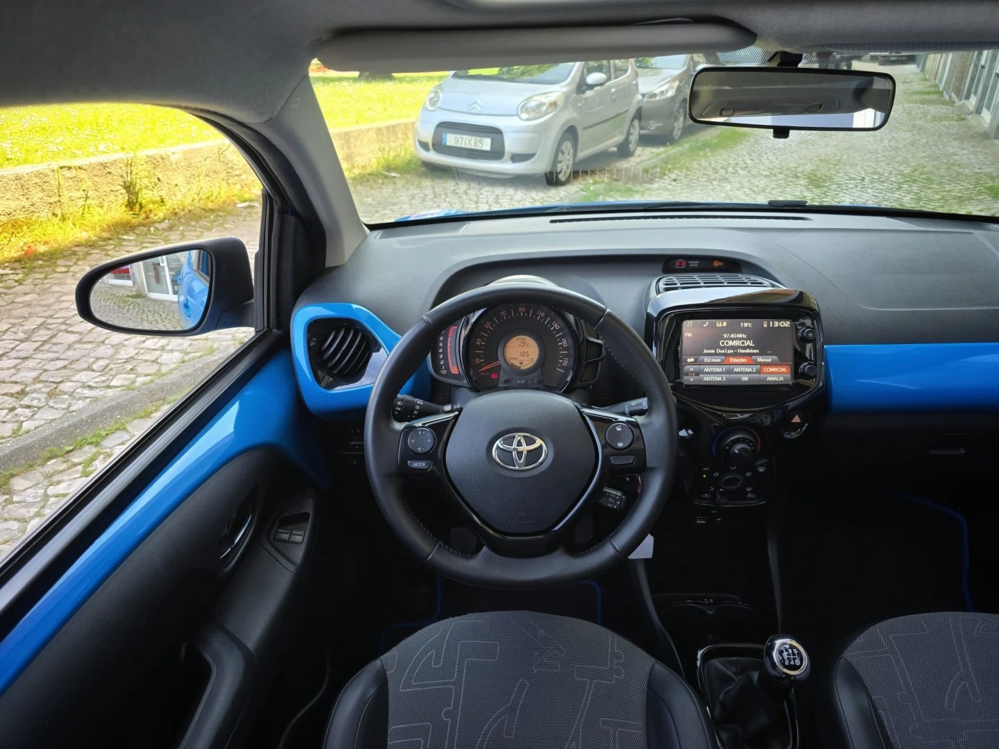 Toyota Aygo 1.0 X-Play Plus