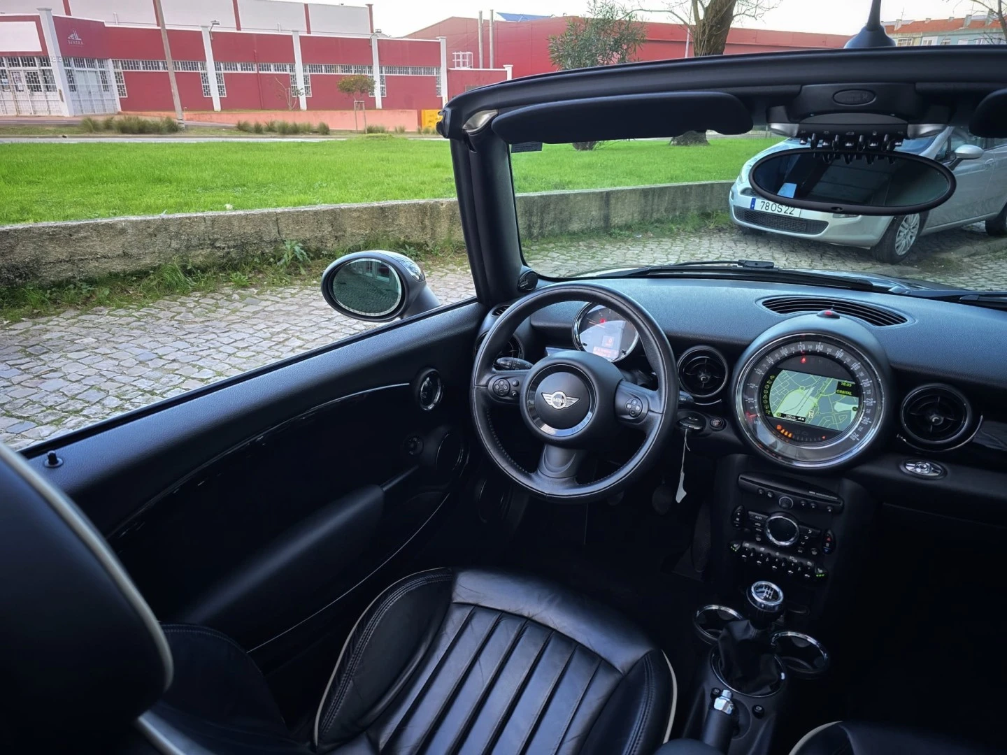 MINI Cabrio Cooper D