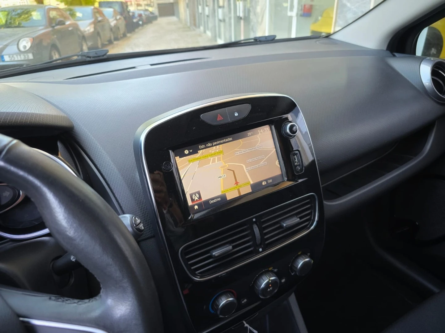 Renault Clio Sport Tourer 0.9 TCe Limited