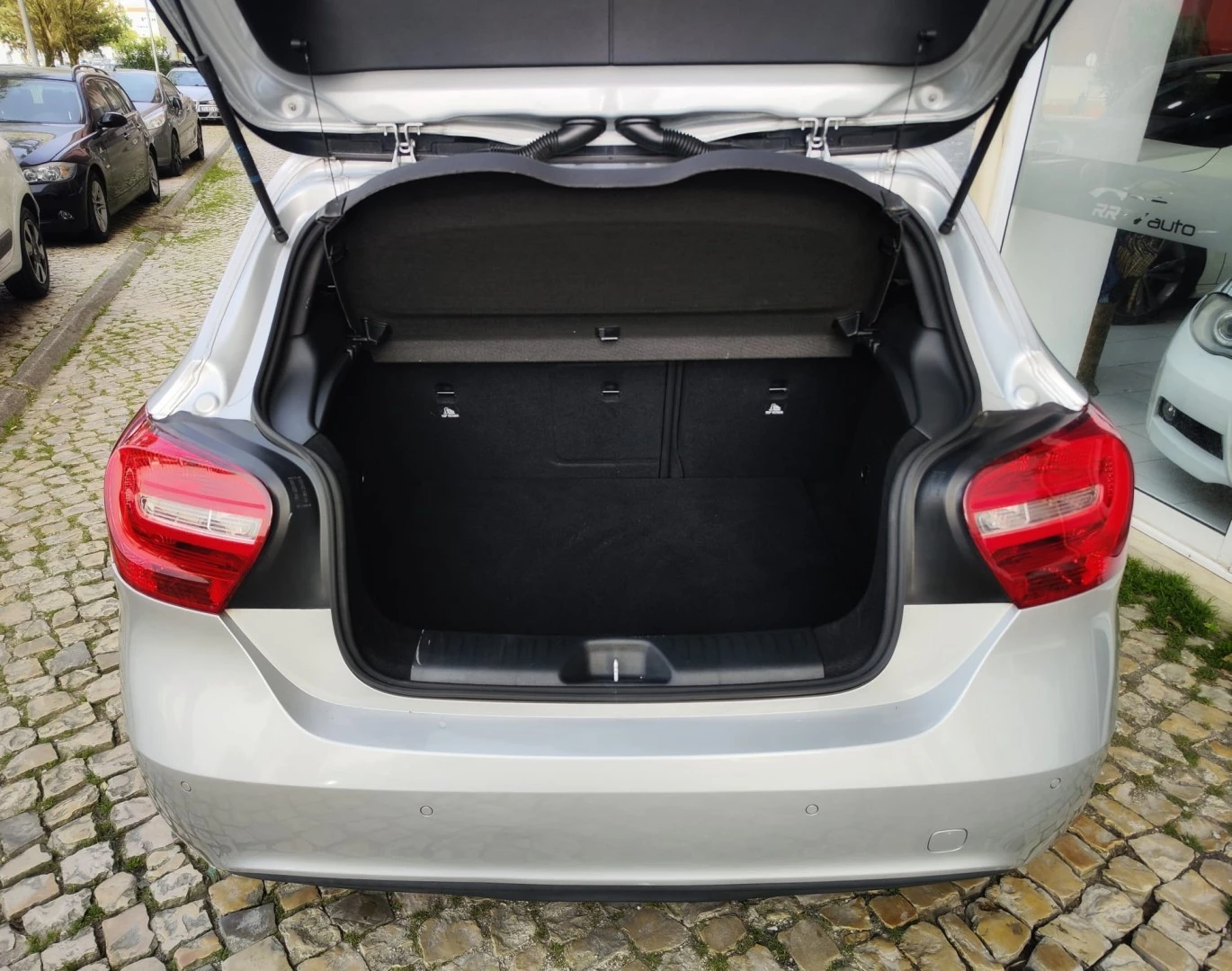 Mercedes-Benz A 180 CDI (BlueEFFICIENCY) Urban