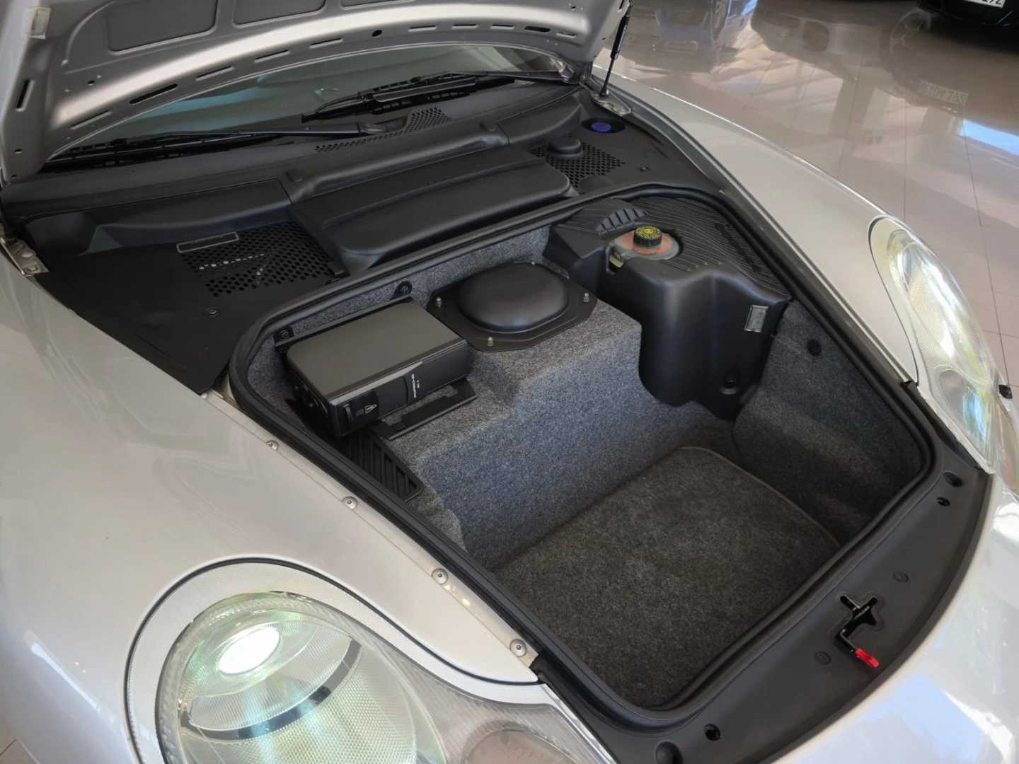 Porsche 911 (996) Carrera 4 Coupé