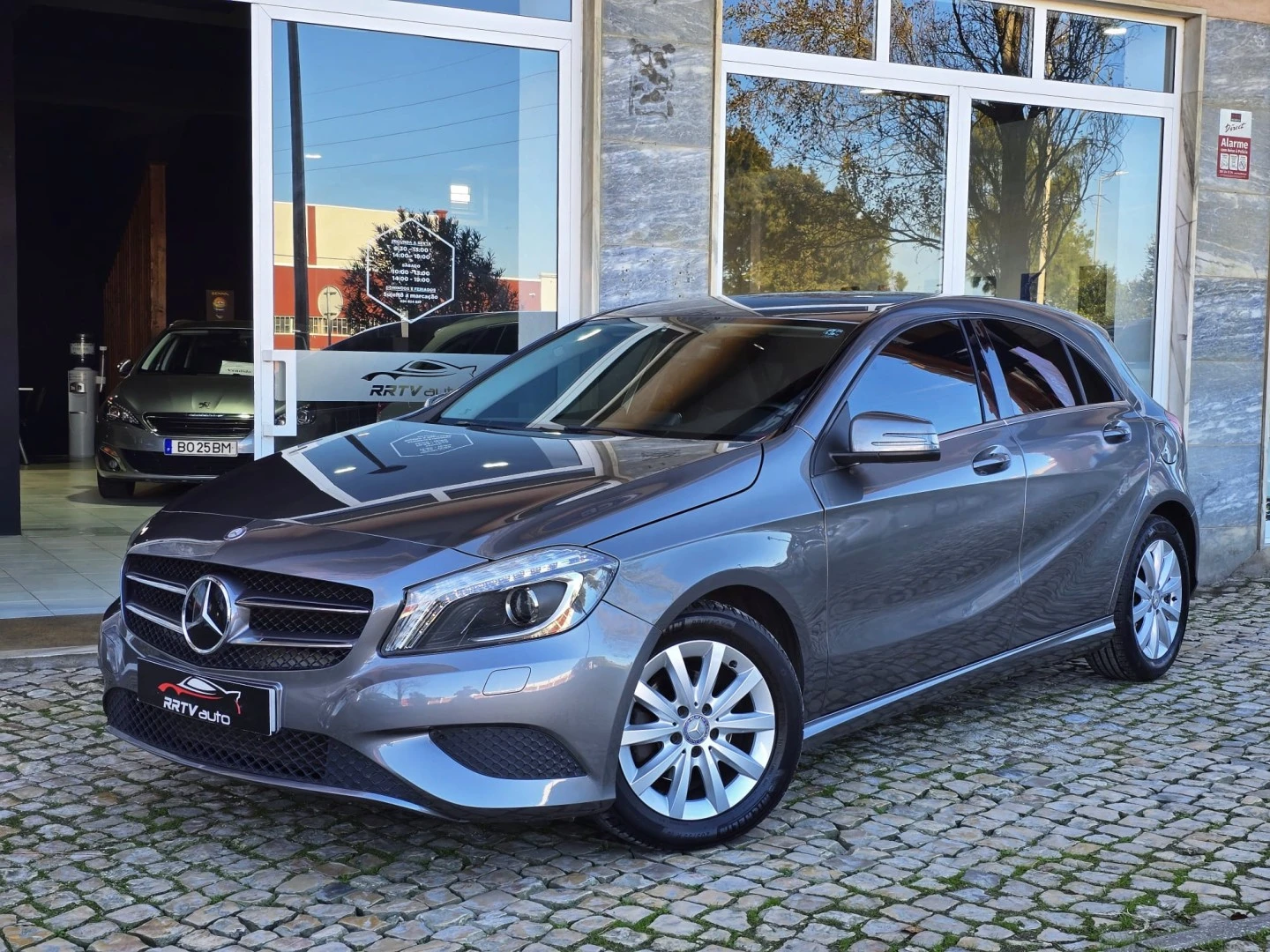 Mercedes-Benz A 180 CDI (BlueEFFICIENCY) 7G-DCT Style