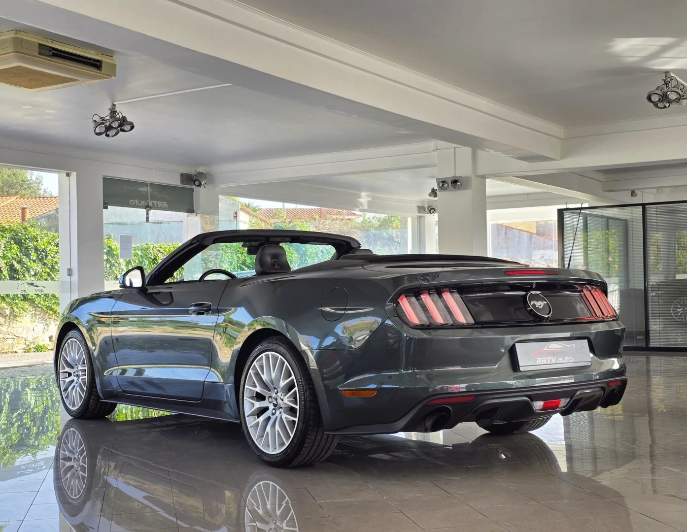 Ford Mustang 2.3i Ecoboost