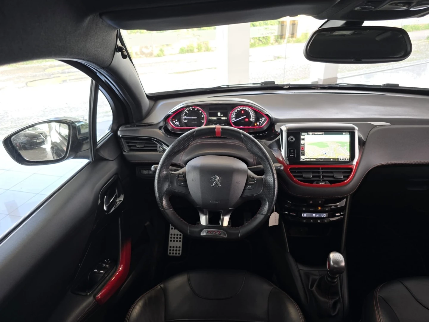 Peugeot 208 1.6 THP GTi