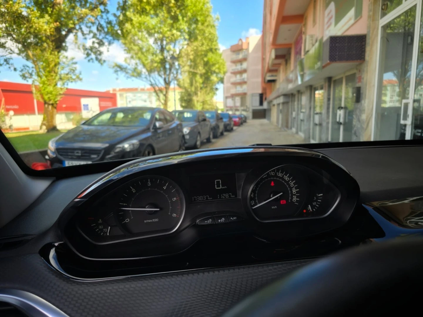 Peugeot 2008 1.6 BlueHDi Style