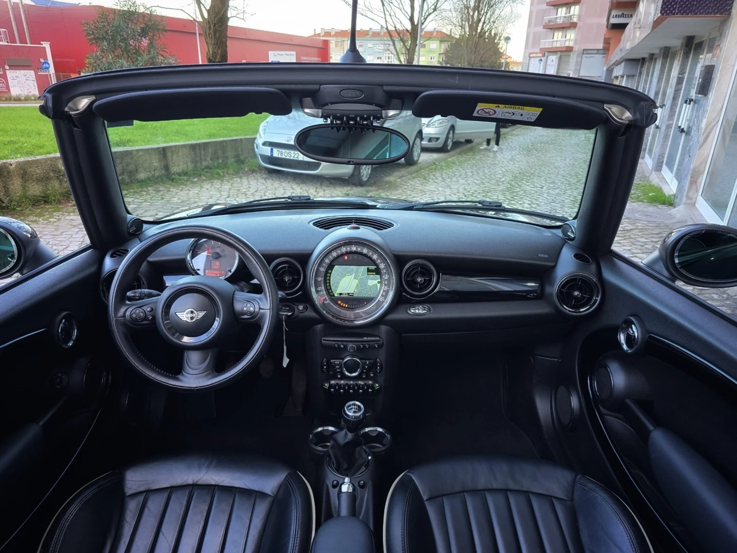 MINI Cabrio Cooper D