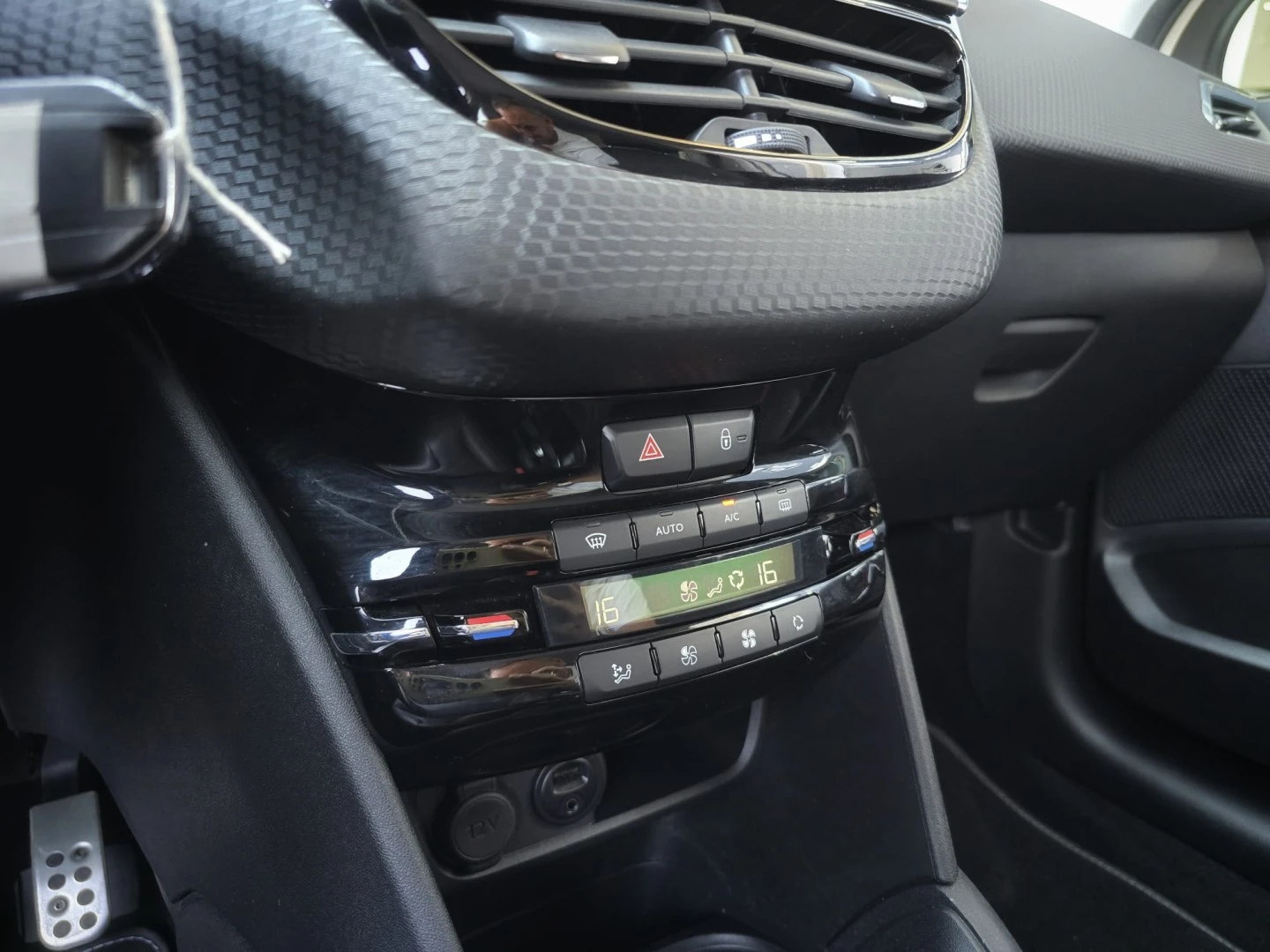 Peugeot 208 1.2 PureTech GT Line