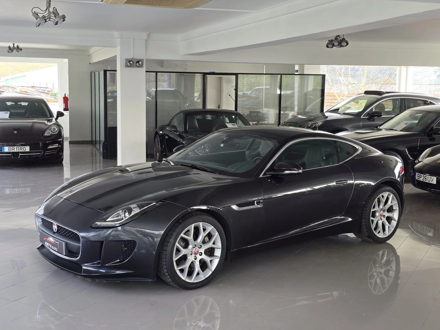 Jaguar F-Type 3.0 V6 S/C Auto