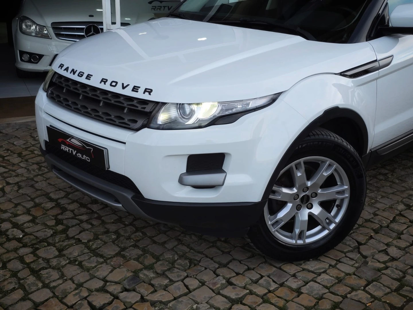 Land Rover Range Rover Evoque 2.2 eD4 Pure Tech