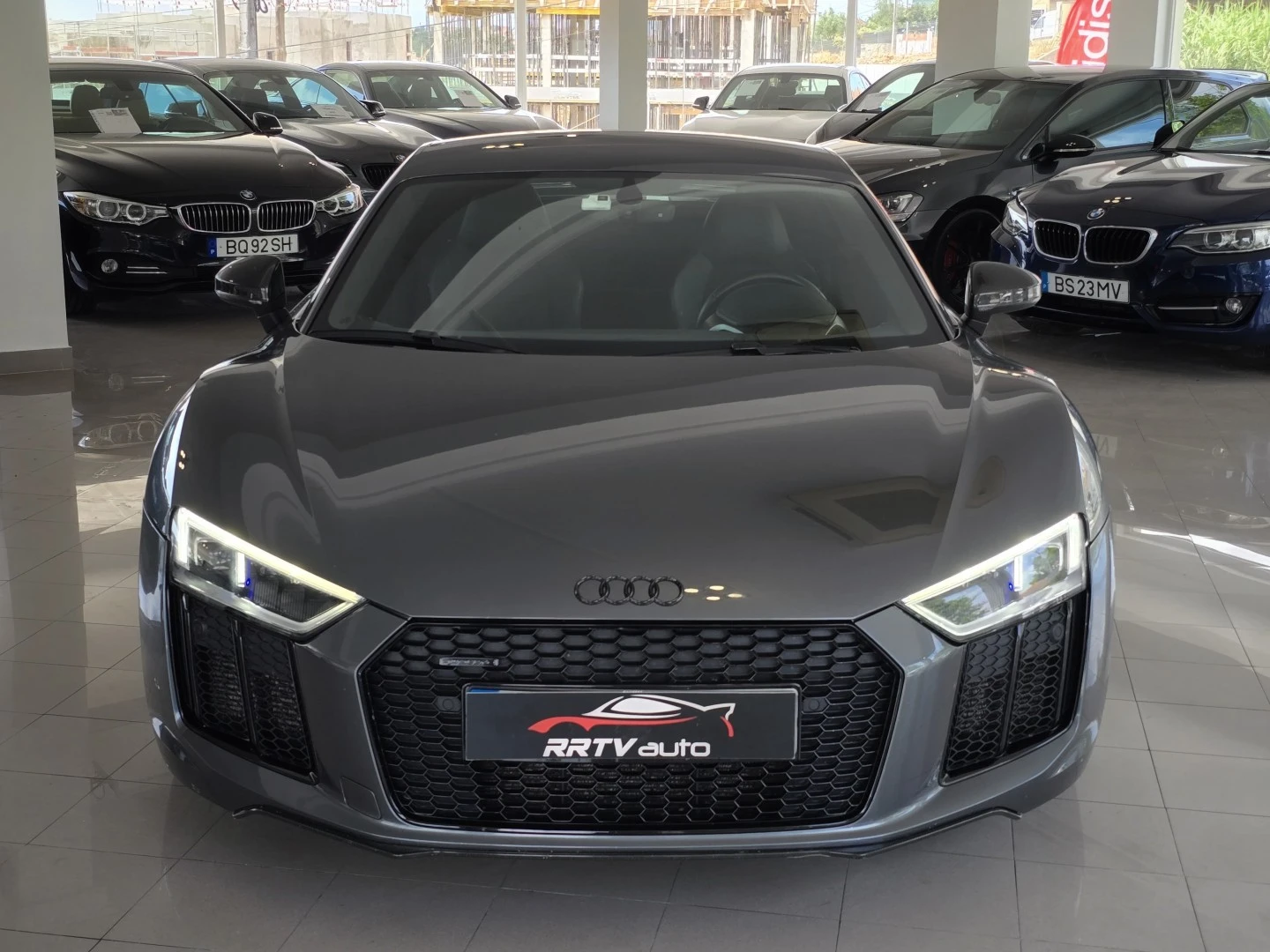 Audi R8 Coupé V10 plus 5.2 FSI quattro S tronic
