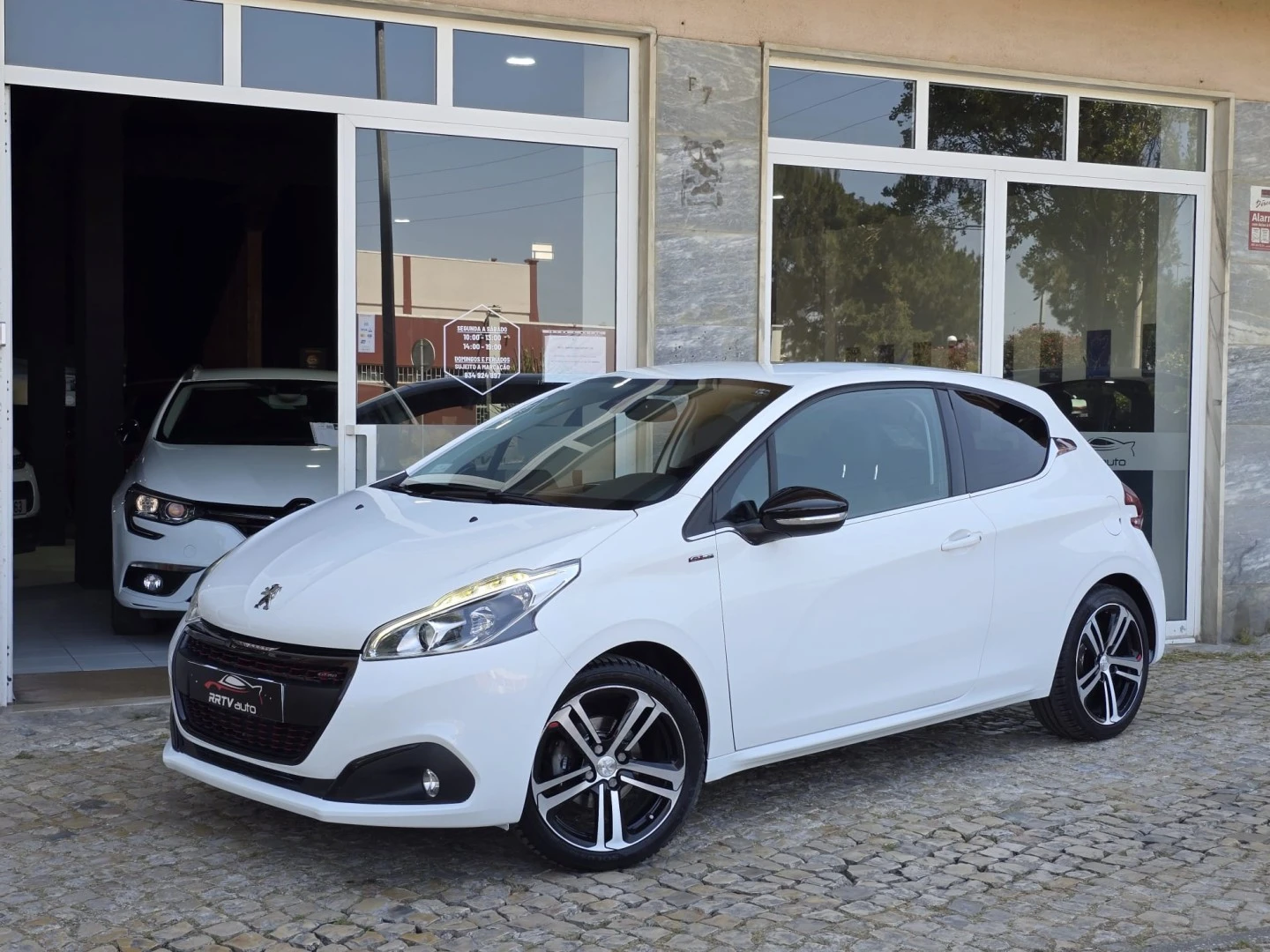 Peugeot 208 1.2 PureTech GT Line